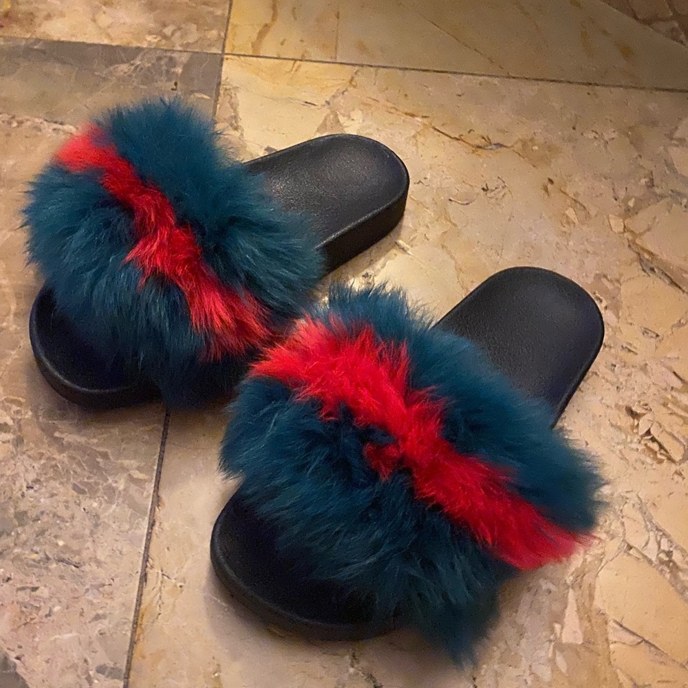 Furry faux fur slippers sandals red green